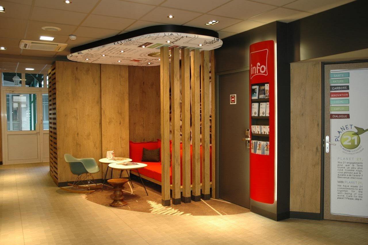 Ibis Levallois Perret Exterior photo